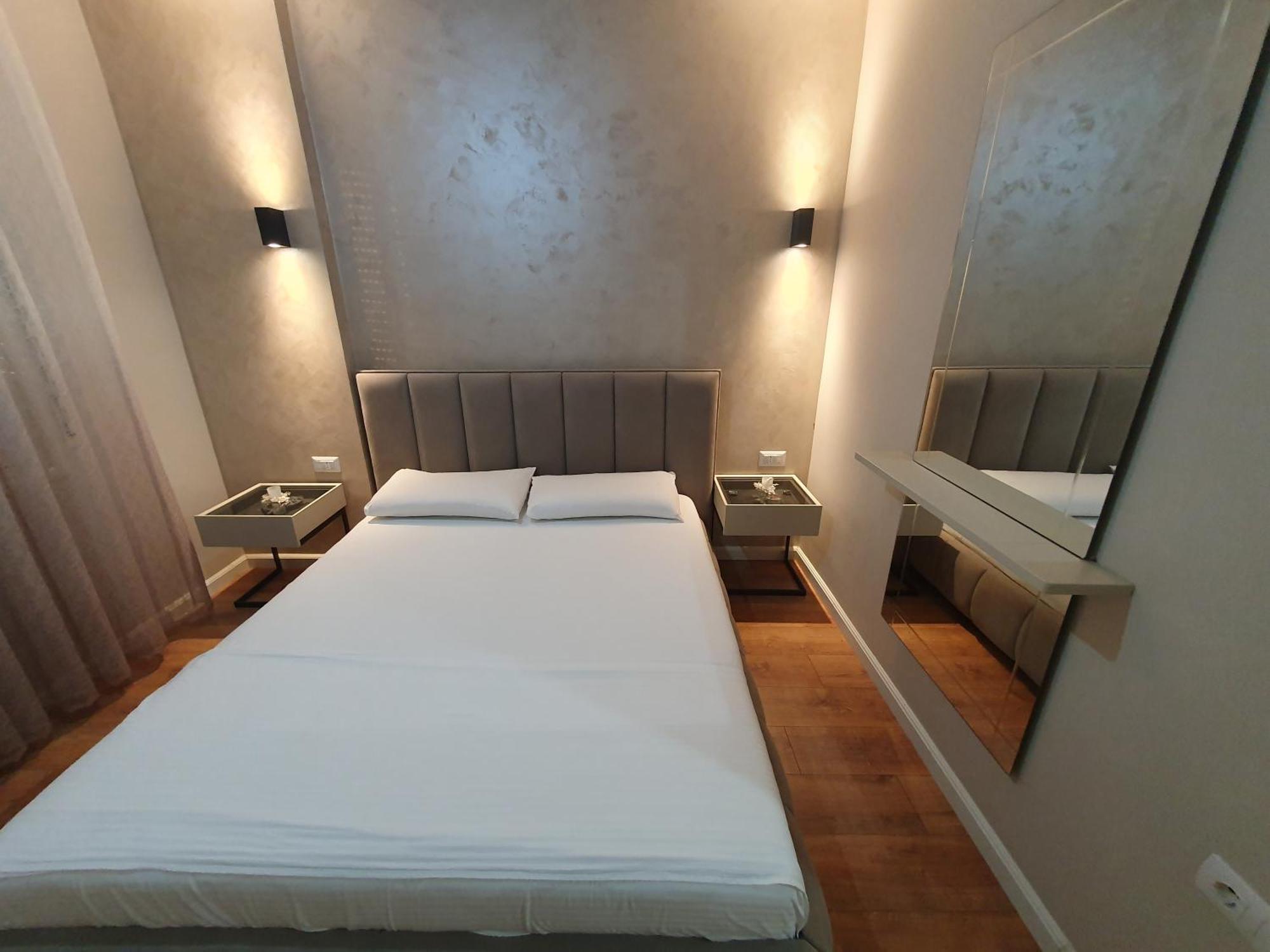 Vlore Luxury Apartaments "Fael" ภายนอก รูปภาพ