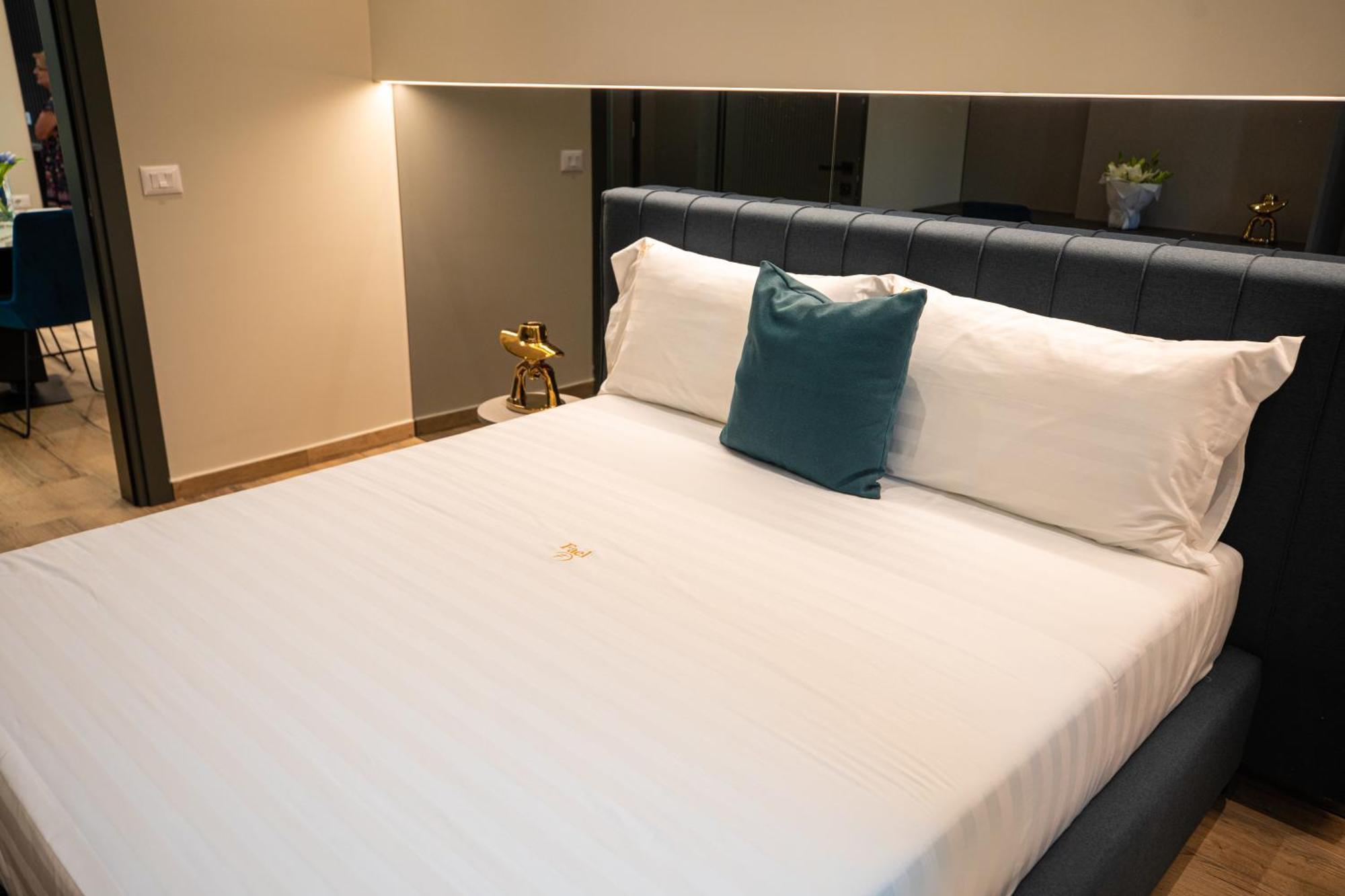 Vlore Luxury Apartaments "Fael" ภายนอก รูปภาพ