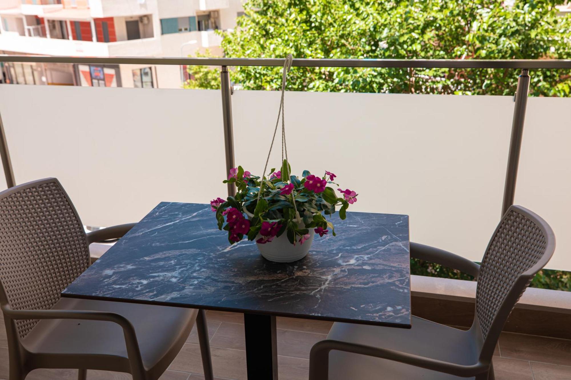 Vlore Luxury Apartaments "Fael" ภายนอก รูปภาพ