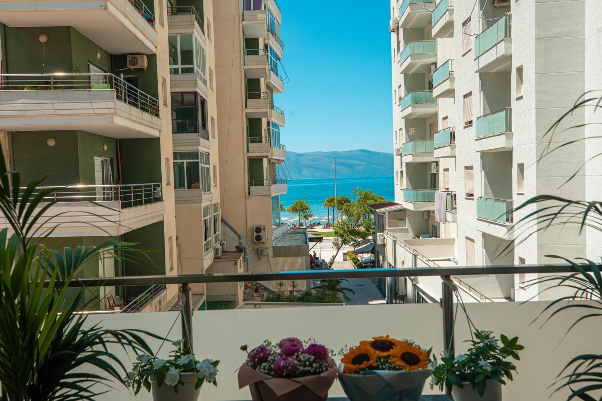 Vlore Luxury Apartaments "Fael" ภายนอก รูปภาพ